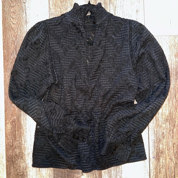 Sezane Black Lace Shona Top - Picture 5 of 11
